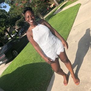 Meet your Posher, Dominique